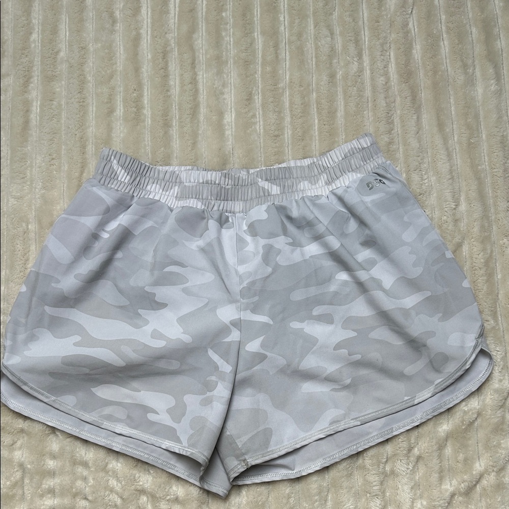 DSG Girl’s Light Gray Camo Athletic Shorts